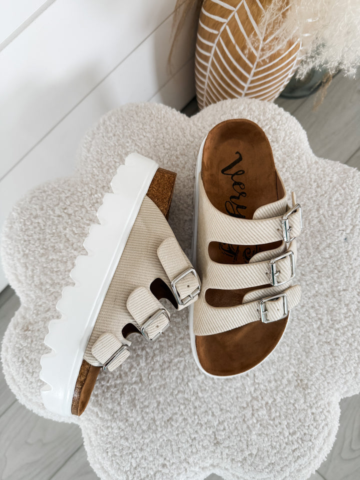 Very G: Plaza Sandal