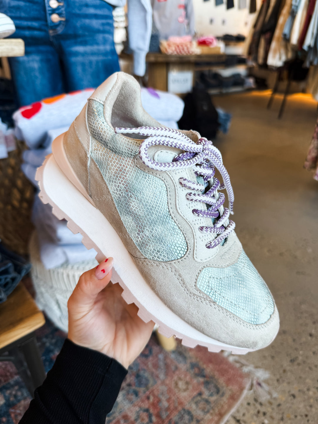 ShuShop: Phoebe Sneaker
