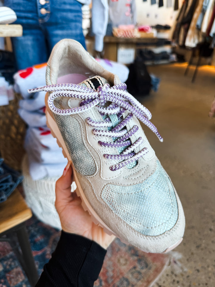 ShuShop: Phoebe Sneaker