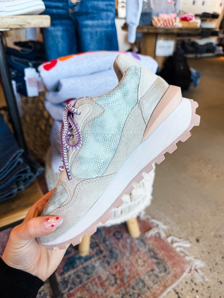 ShuShop: Phoebe Sneaker