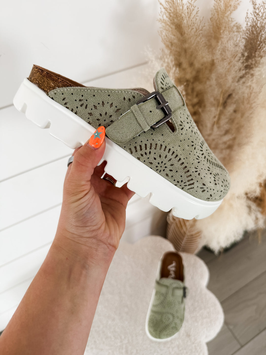 Very G: Lulu Clog