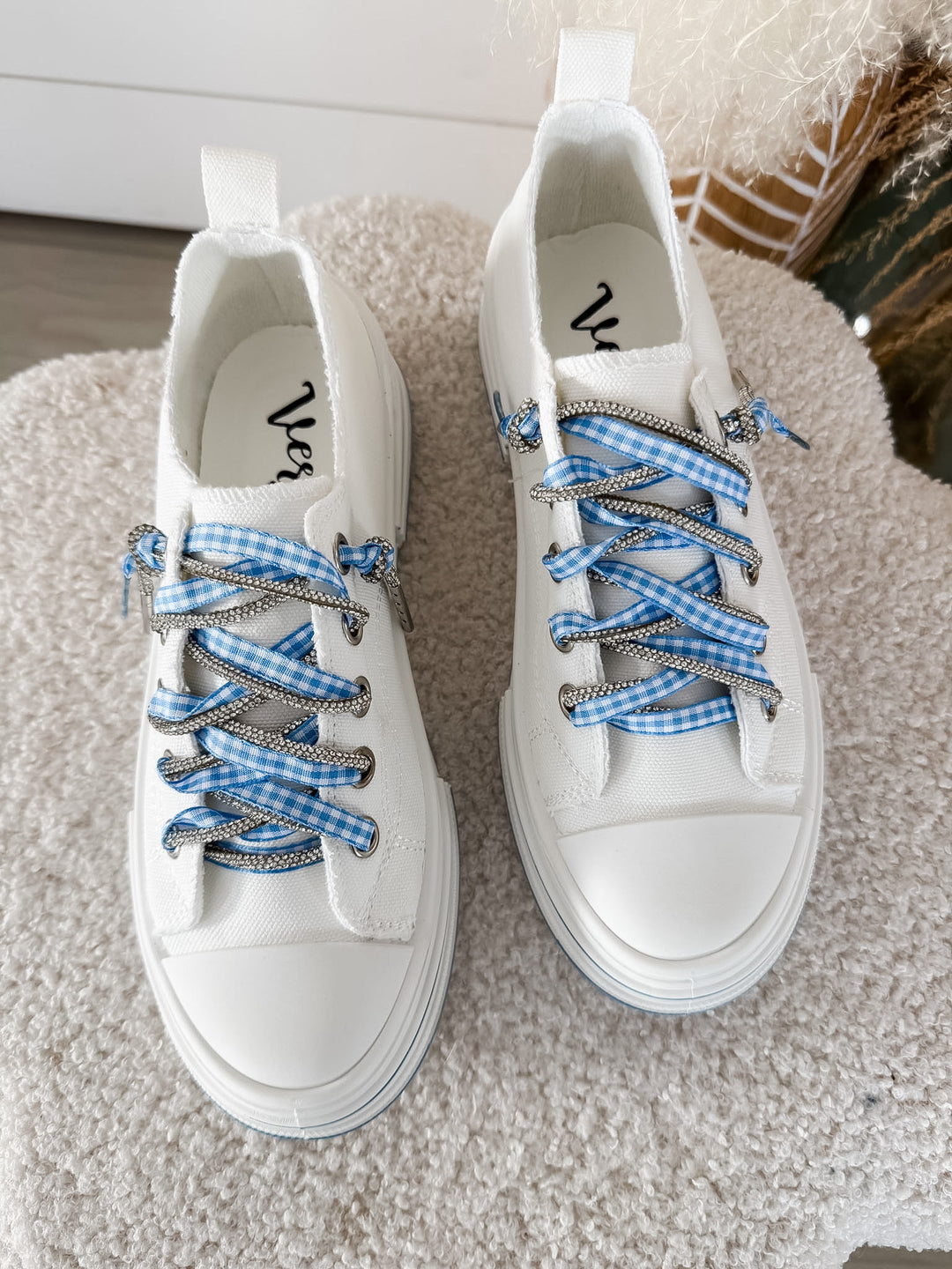 Very G: Aman Double Lace Sneaker