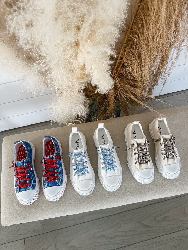 Very G: Aman Double Lace Sneaker