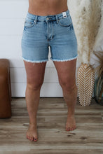 Load image into Gallery viewer, Judy Blue: Here Comes The Sun Shorts

