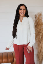 Load image into Gallery viewer, Be That Way Top
