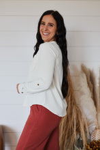 Load image into Gallery viewer, Be That Way Top
