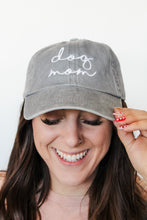 Load image into Gallery viewer, DOG MOM Hat
