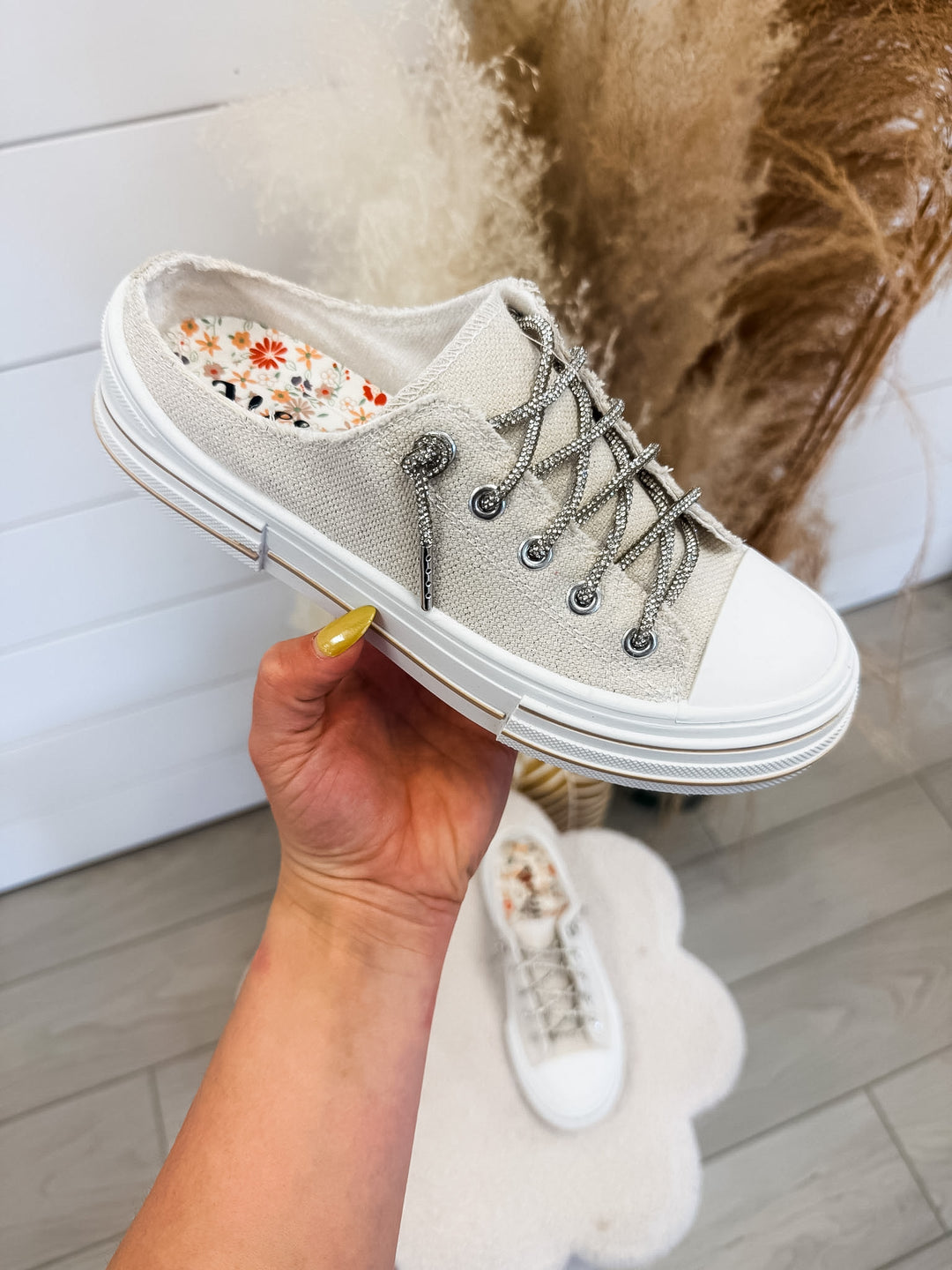 Very G: Aman Slip On Sneaker