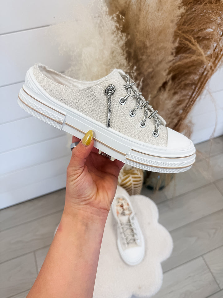 Very G: Aman Slip On Sneaker