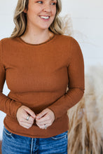 Load image into Gallery viewer, Fill Your Space Top
