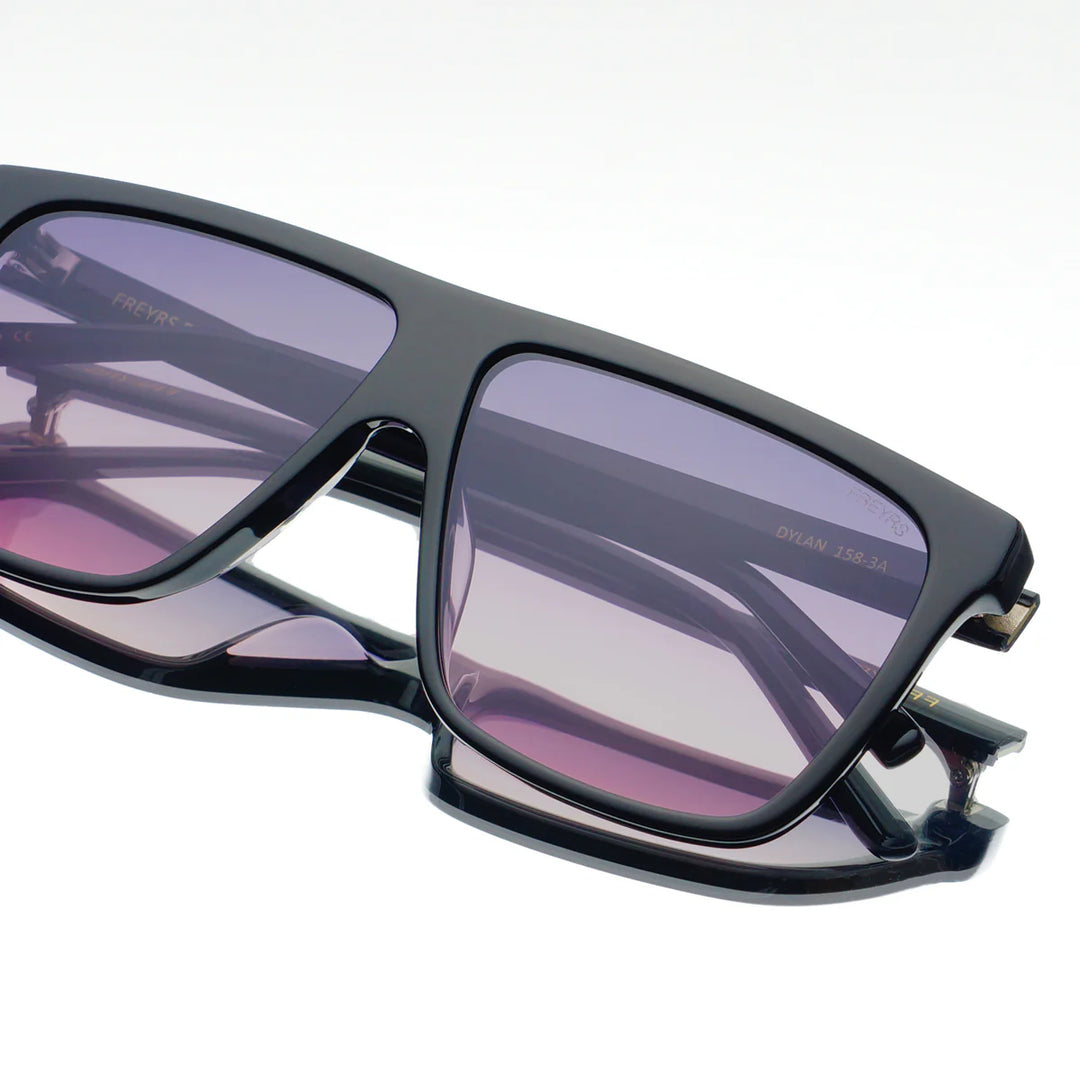 Dylan Sunglasses- Black/Violet
