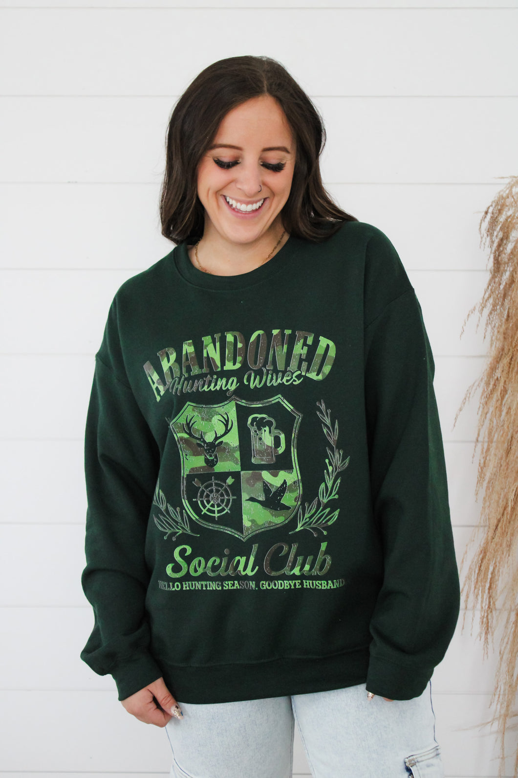 Hunting Wives Crewneck