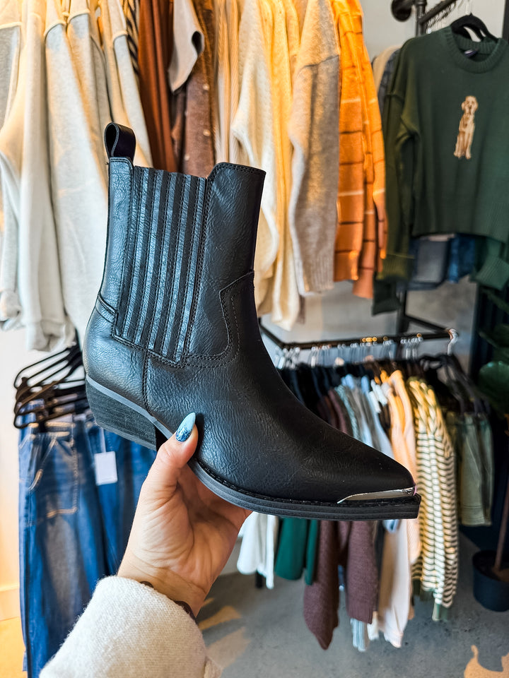 MIA: Radly Boot