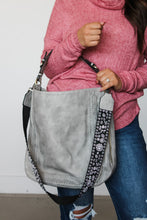 Load image into Gallery viewer, Aris Hobo Bag
