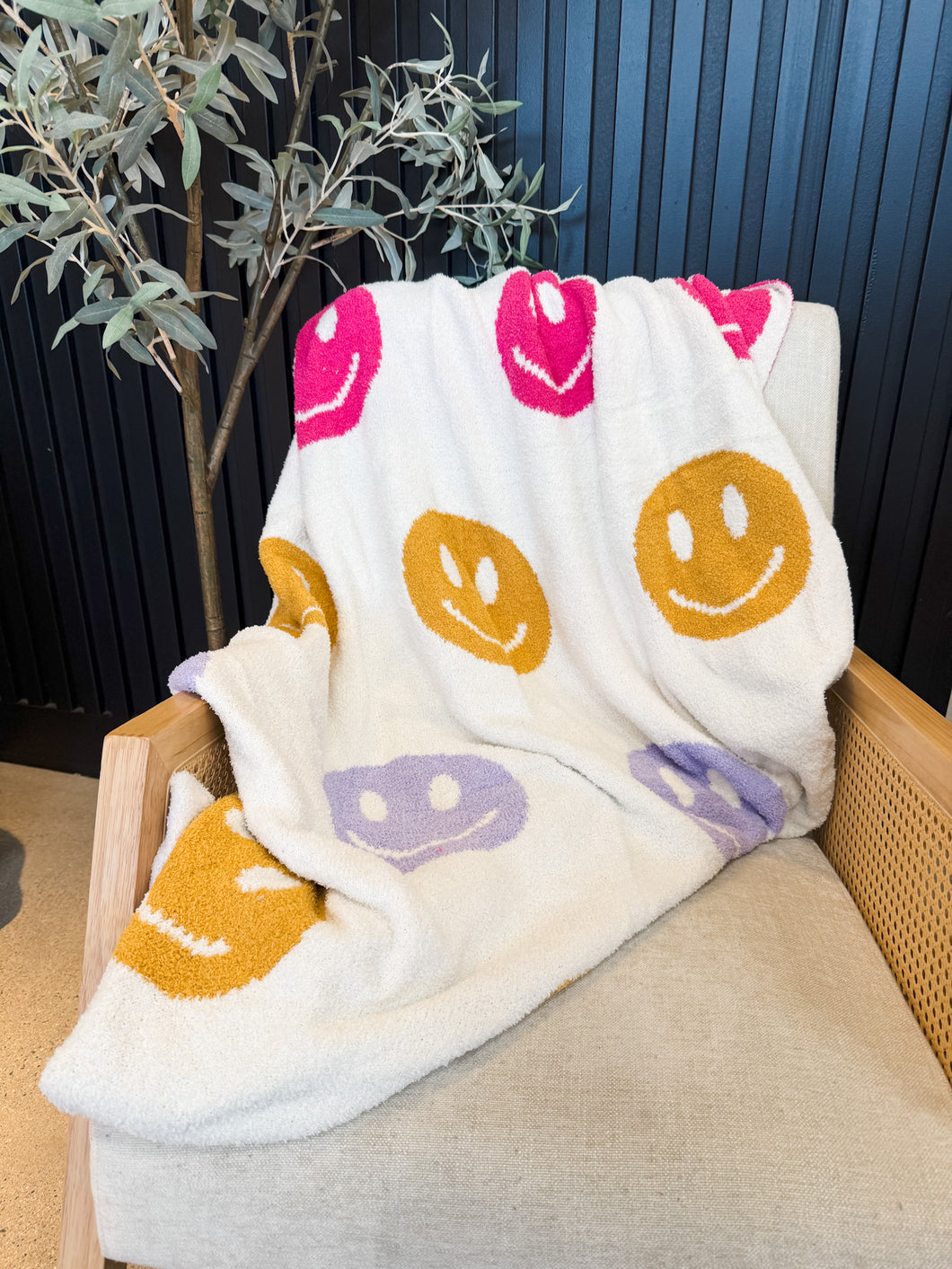 Multi Color Smiley Face Comfy Luxe Blanket