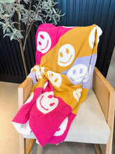 Load image into Gallery viewer, Multi Color Smiley Face Comfy Luxe Blanket
