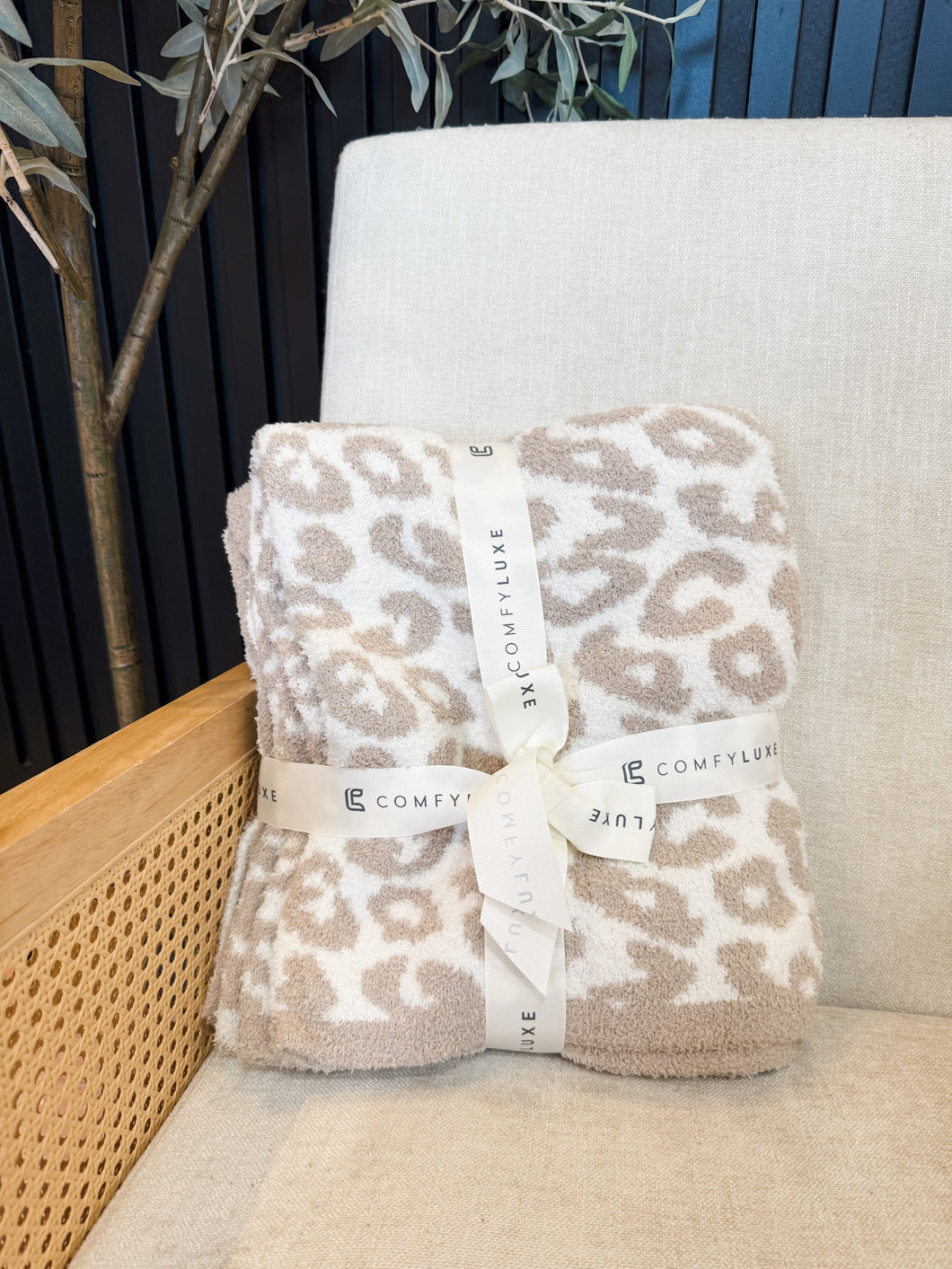 Leopard Comfy Luxe Blanket