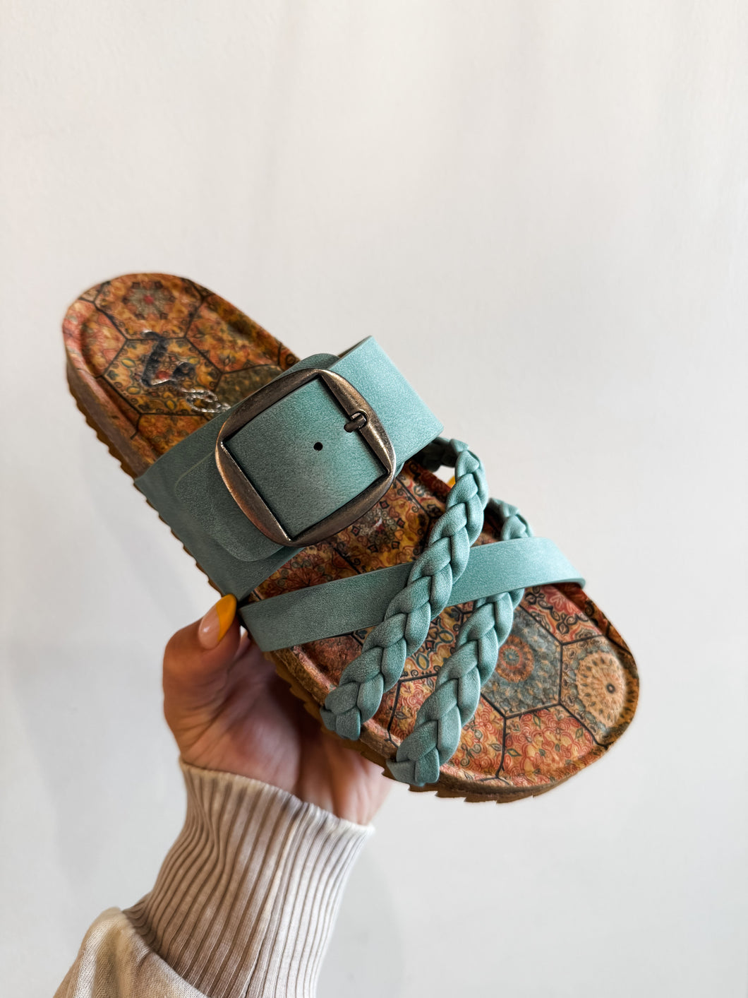 Very G: Nora Sandal
