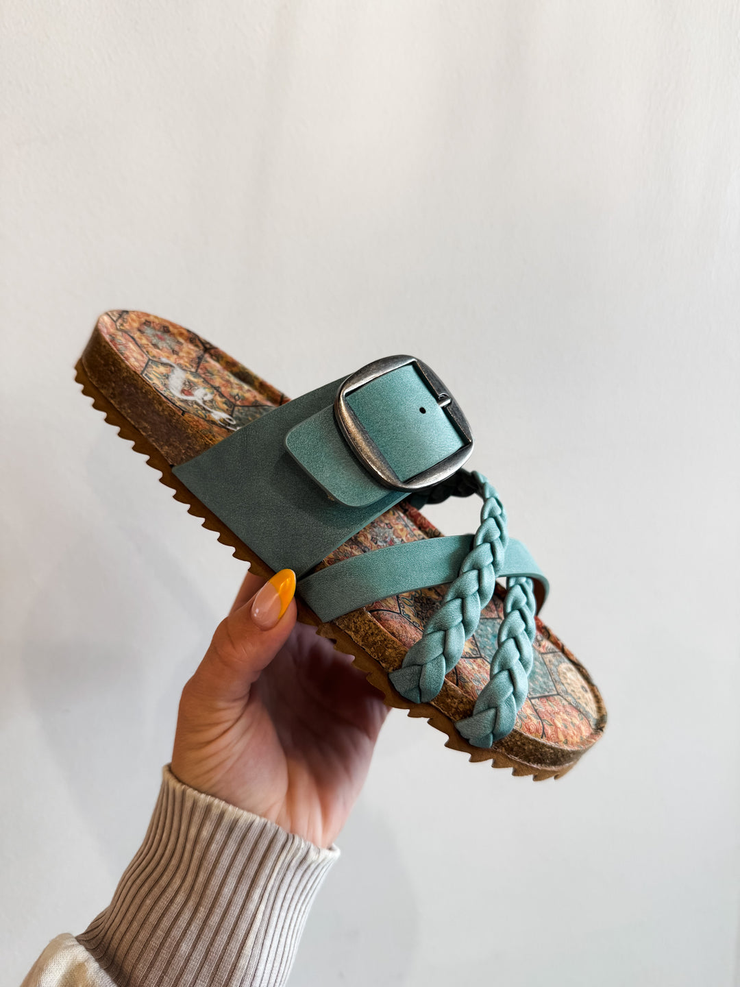 Very G: Nora Sandal (DAMAGED)