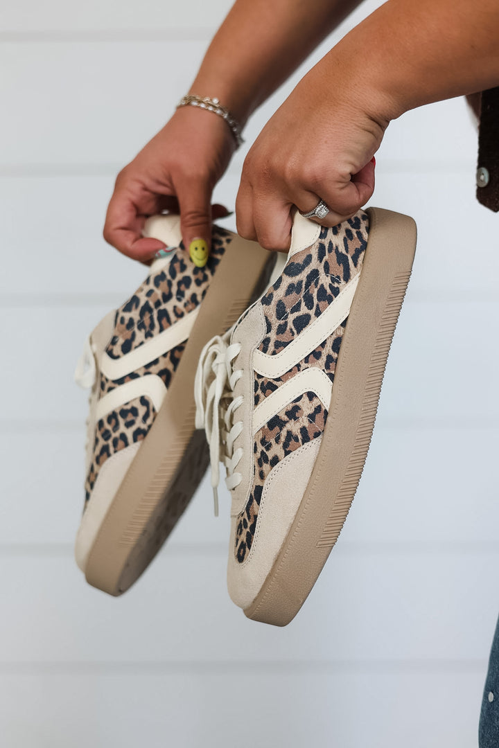 MIA: Ashton Sneaker