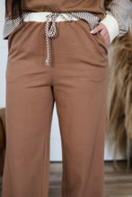 Load image into Gallery viewer, Chasing The Wind Set
