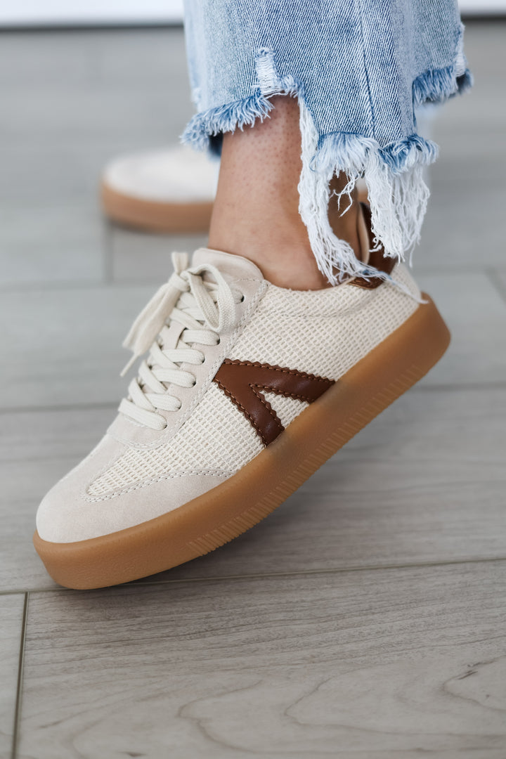 MIA: Axel Sneaker