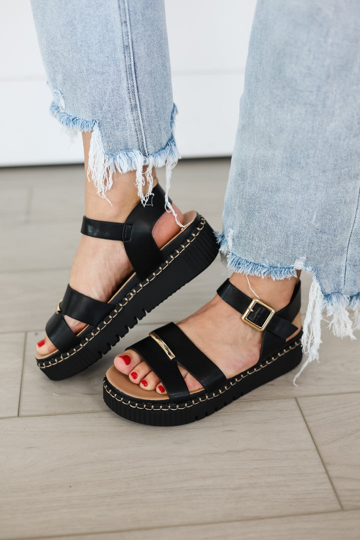 MIA: Jacklyn Sandal