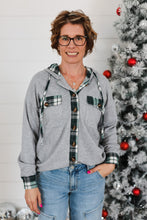 Load image into Gallery viewer, Believe What You See Top
