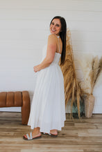 Load image into Gallery viewer, Sweet &amp; Simple Dress

