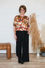 Load image into Gallery viewer, Heart Out There Pant
