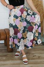 Load image into Gallery viewer, Falling In Love Skirt
