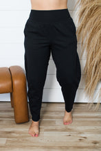 Load image into Gallery viewer, Make It Happen Pant
