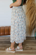 Load image into Gallery viewer, Hang In There Skirt
