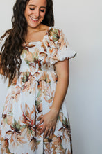 Load image into Gallery viewer, In The Middle Dress
