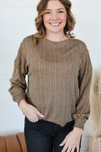 Load image into Gallery viewer, Keep It Up Top
