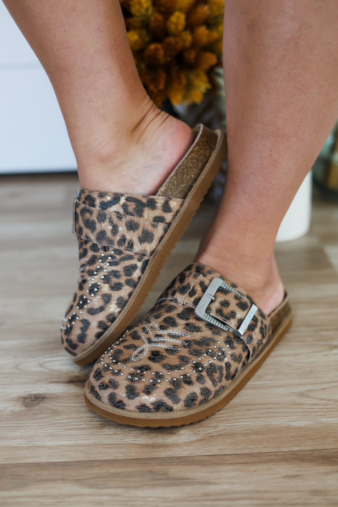 Henderson Clog