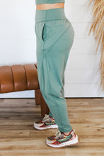 Load image into Gallery viewer, Make It Happen Pant
