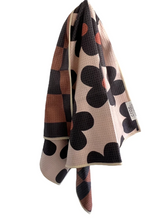 Load image into Gallery viewer, Bobbie Reversible Washcloth
