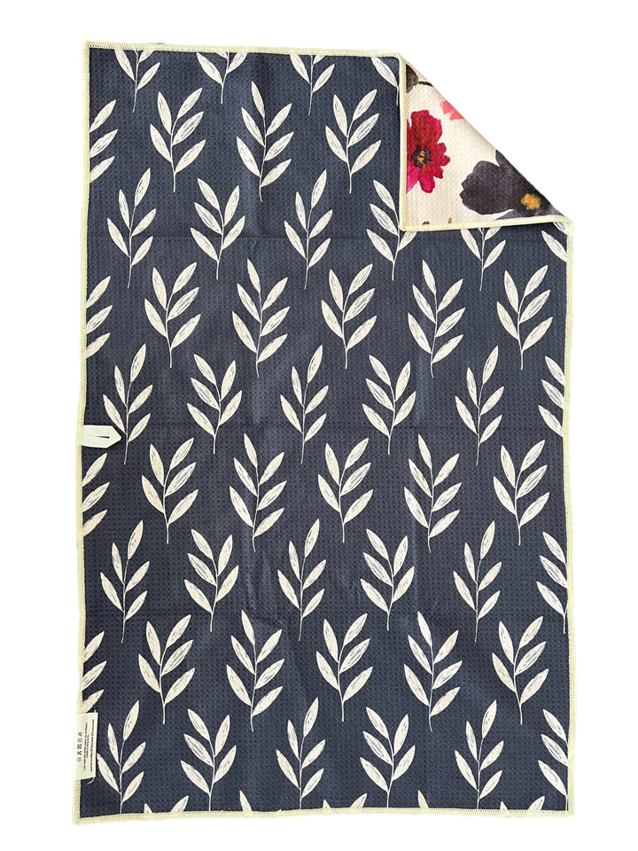 Ester Reversible Hand Towel